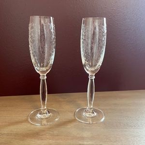 Set of 2 Etched Leaves and Vines Champagne Flutes; Beautiful.